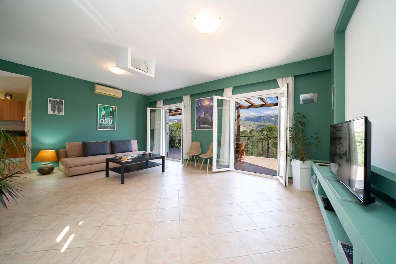 Villa Cinema Themed House In Argostoli Exterior foto