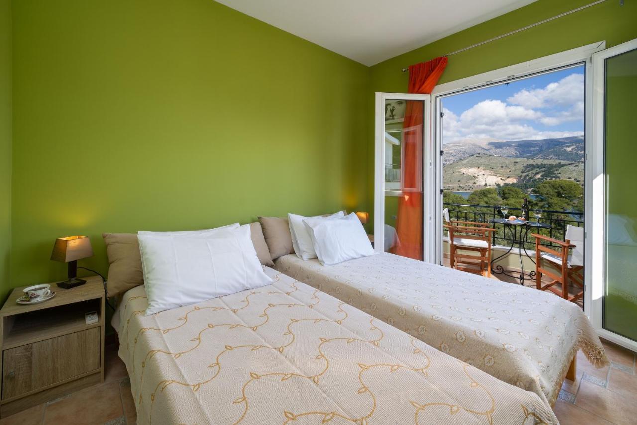 Villa Cinema Themed House In Argostoli Exterior foto